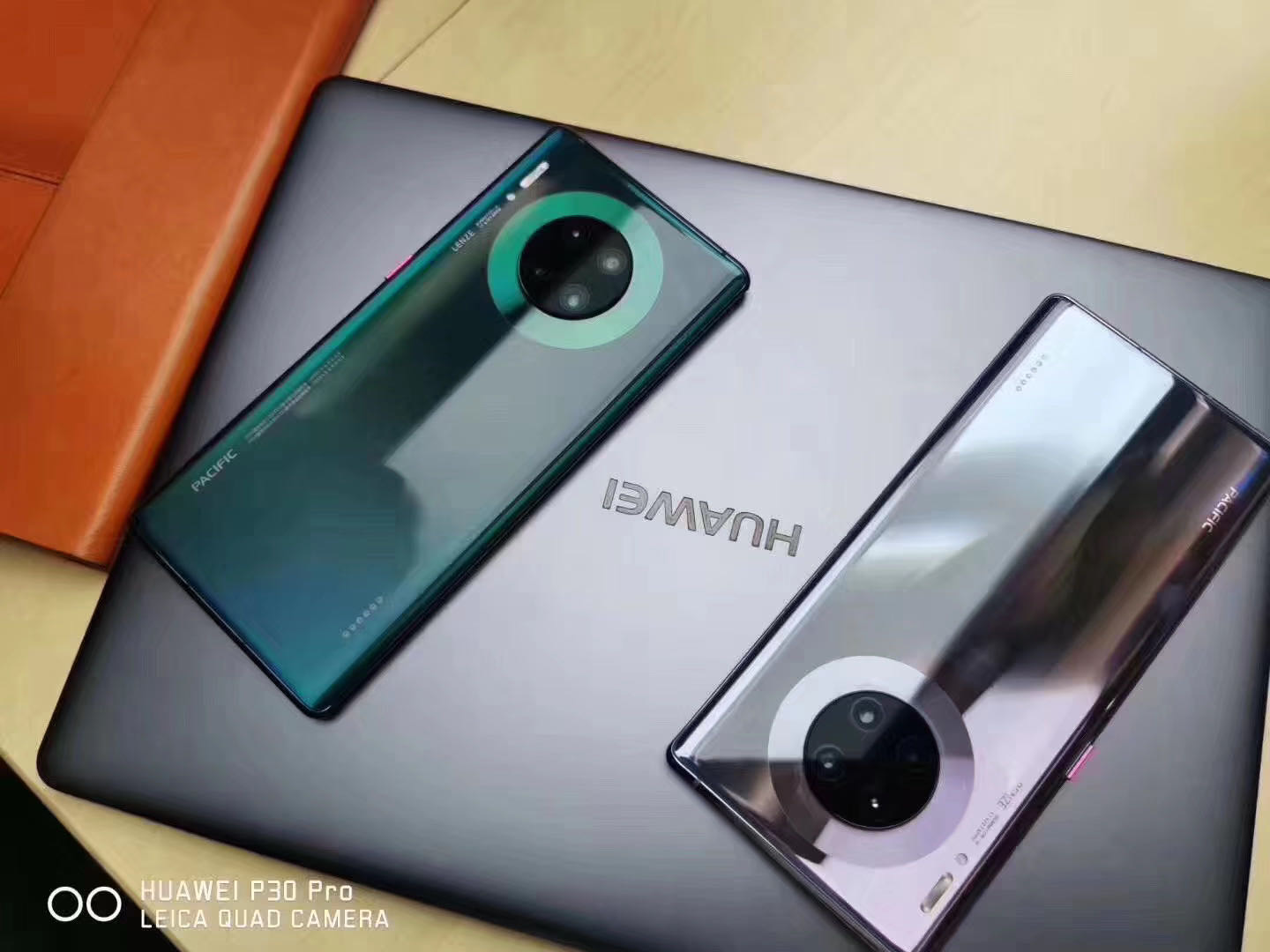 华为5G版 mate30pro HUAWEI