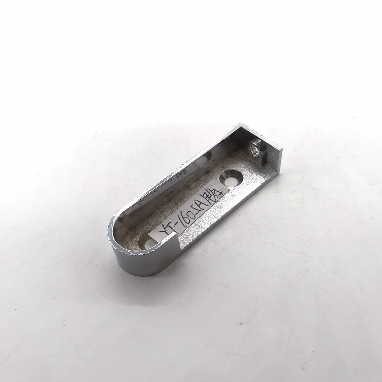 恒压阀适配挂衣杆衣橱横杆托辊配件柜内衣架杆法兰底座