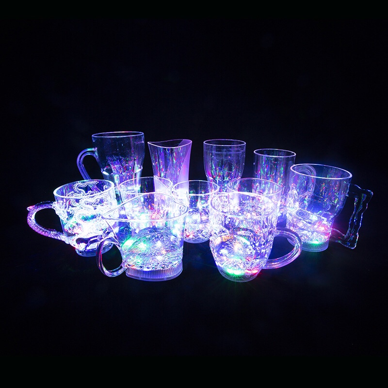 厂家直销 发光杯七彩变色杯酒吧ktv道具