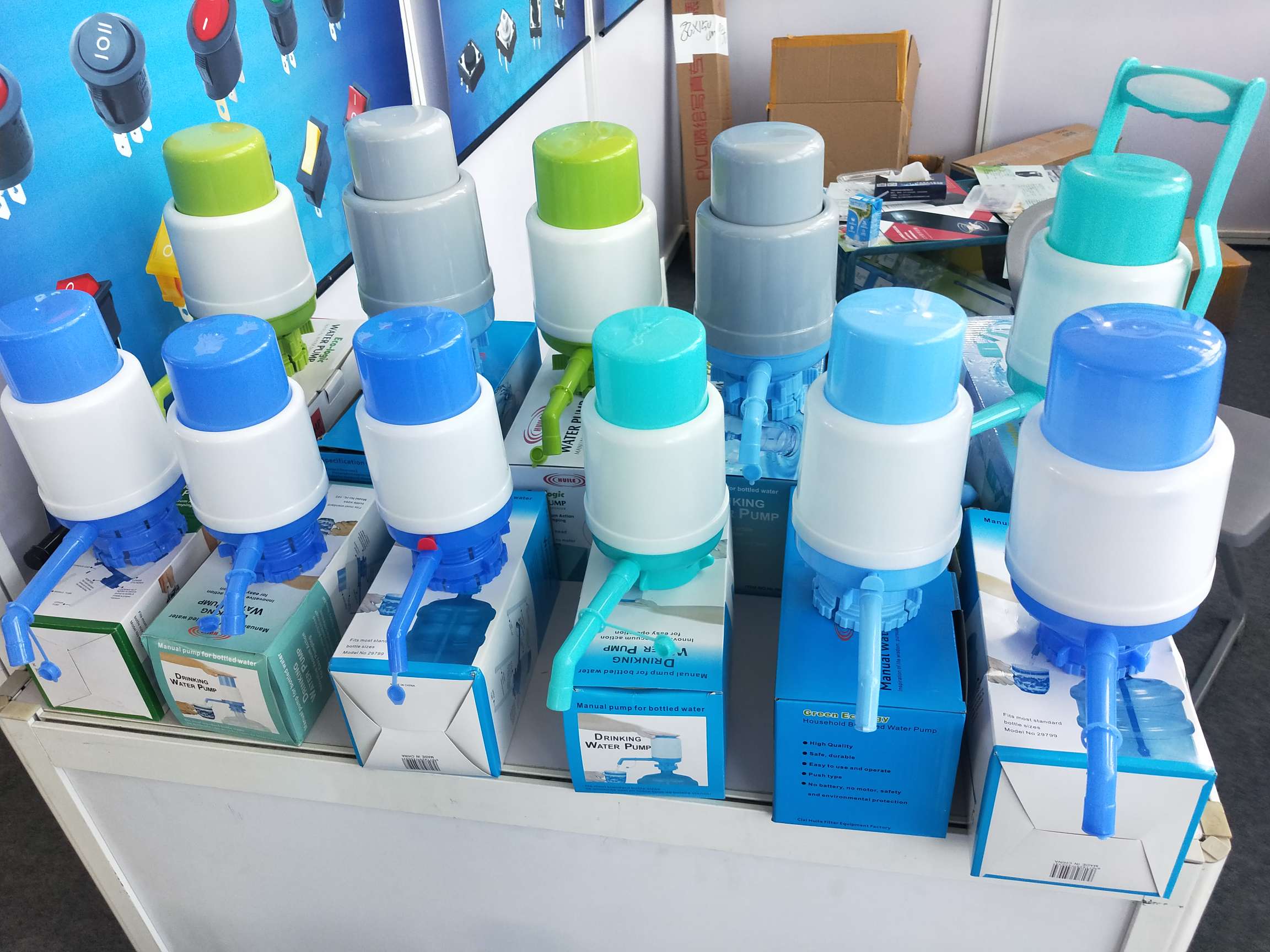 手动抽水桶装水便捷出水按压开关塑料
pl